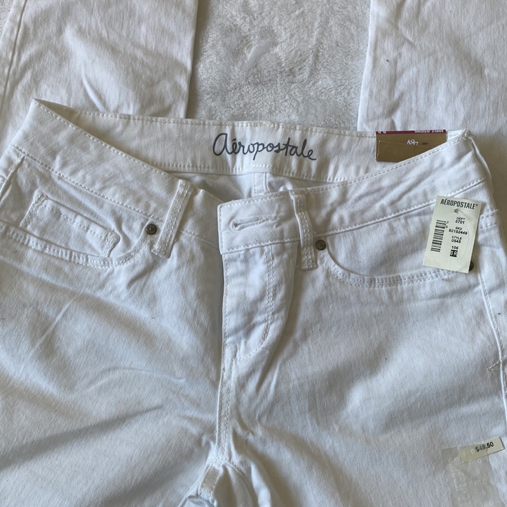 Aeropostale New! White leggings Jeggings. Perfect!